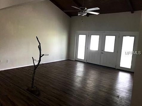 3rd image of 1171 Lady Susan Dr