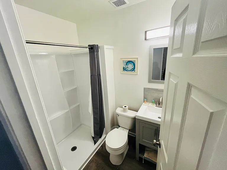 214 Buckroe Ave #C — Photo 8