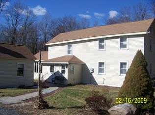106 Bady Ln, Wind Gap, PA 18091