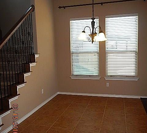 4th image of 3301 Rusack Dr