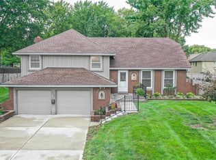 5332 Queal Rd, Shawnee, KS 66203