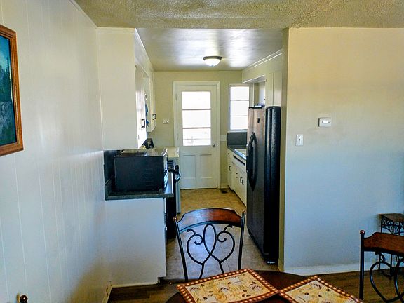 3rd image of 1599 39th St APT B