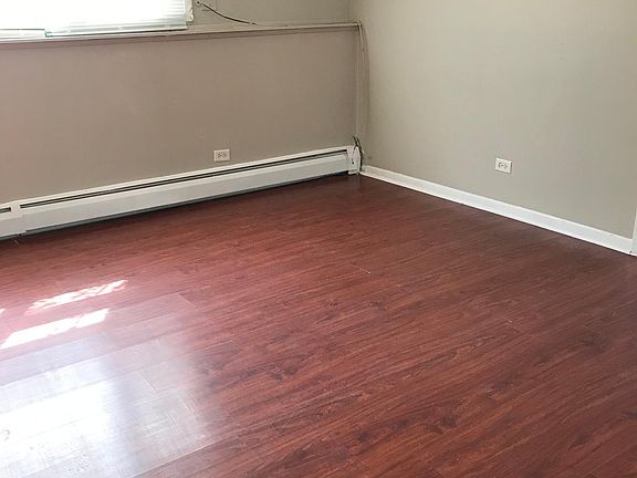 5th image of 385 Ann St APT 2