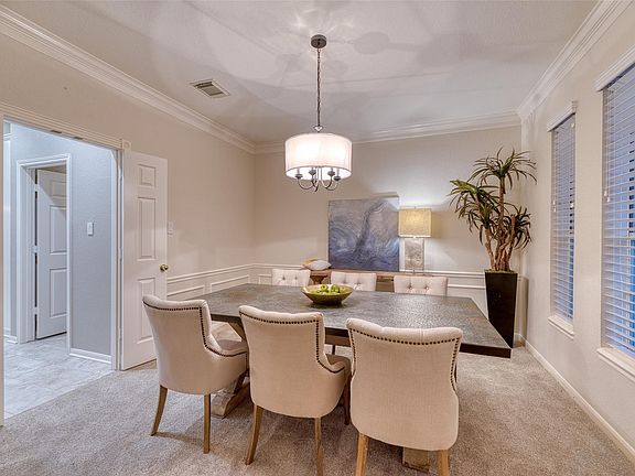 5th image of 19226 Atherton Ln
