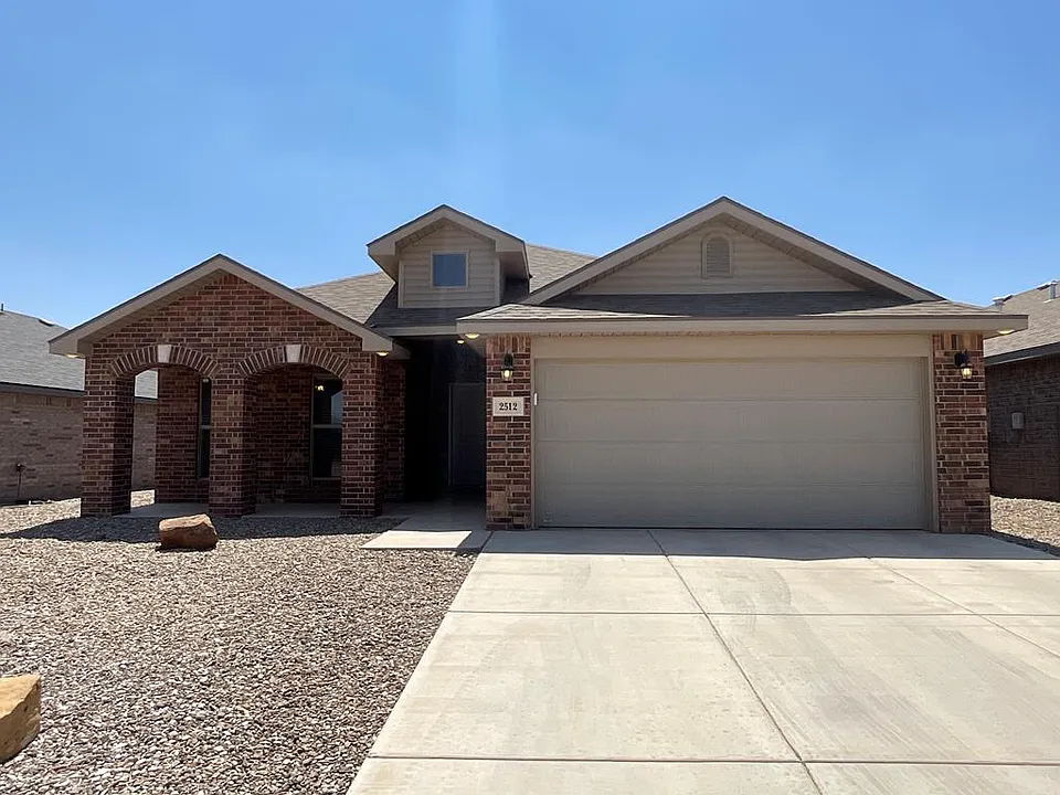 2512 Outlaw Ct