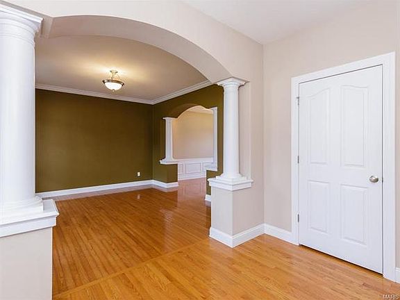 2nd image of 639 Tanya Court Dr