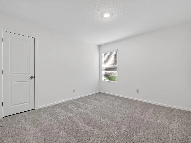2051 Stable Ln — Photo 17