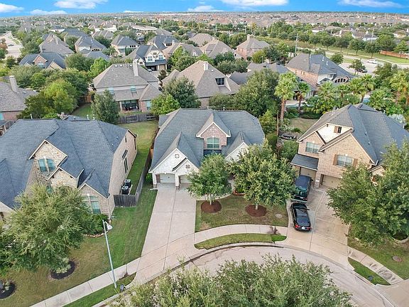 5th image of 27310 Waterford Glen Ln