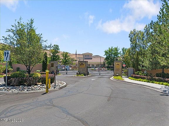 3rd image of 1760 Cosenza Dr