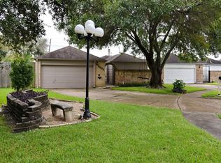 14803 Heritage Wood Dr, Houston, TX 77082