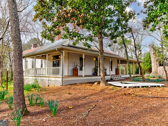 5th image of 2569 Riverbend Rd