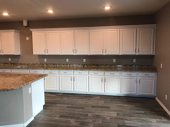 2nd image of 17165 W Laurie Ln