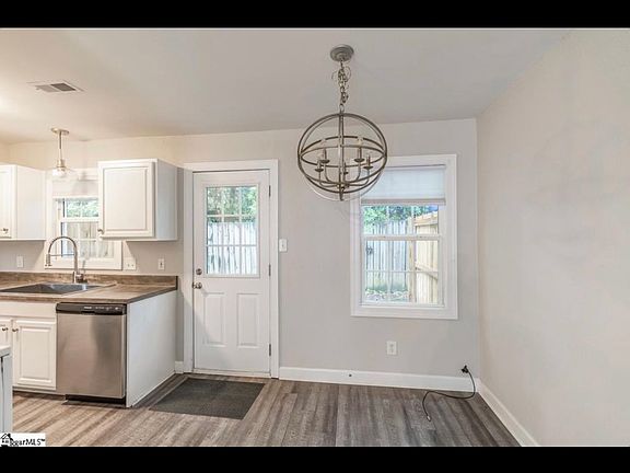 4th image of 222 Emerald Park Ct #222