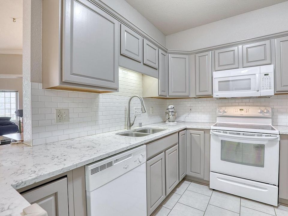 1st image of 13060 W Bluemound ROAD #108
