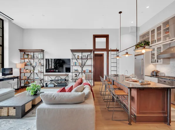 520 West 45th Street 5B image 1 of 14