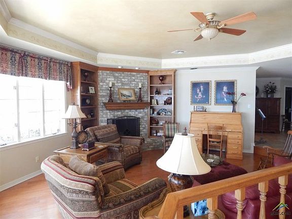 4th image of 17898 Fishermans Dr