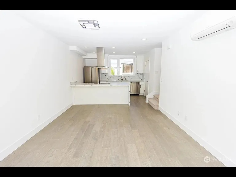 7108 Beacon Ave S — Photo 4
