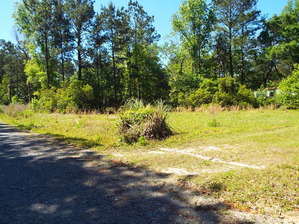 2nd image of 930 Hunt Dr