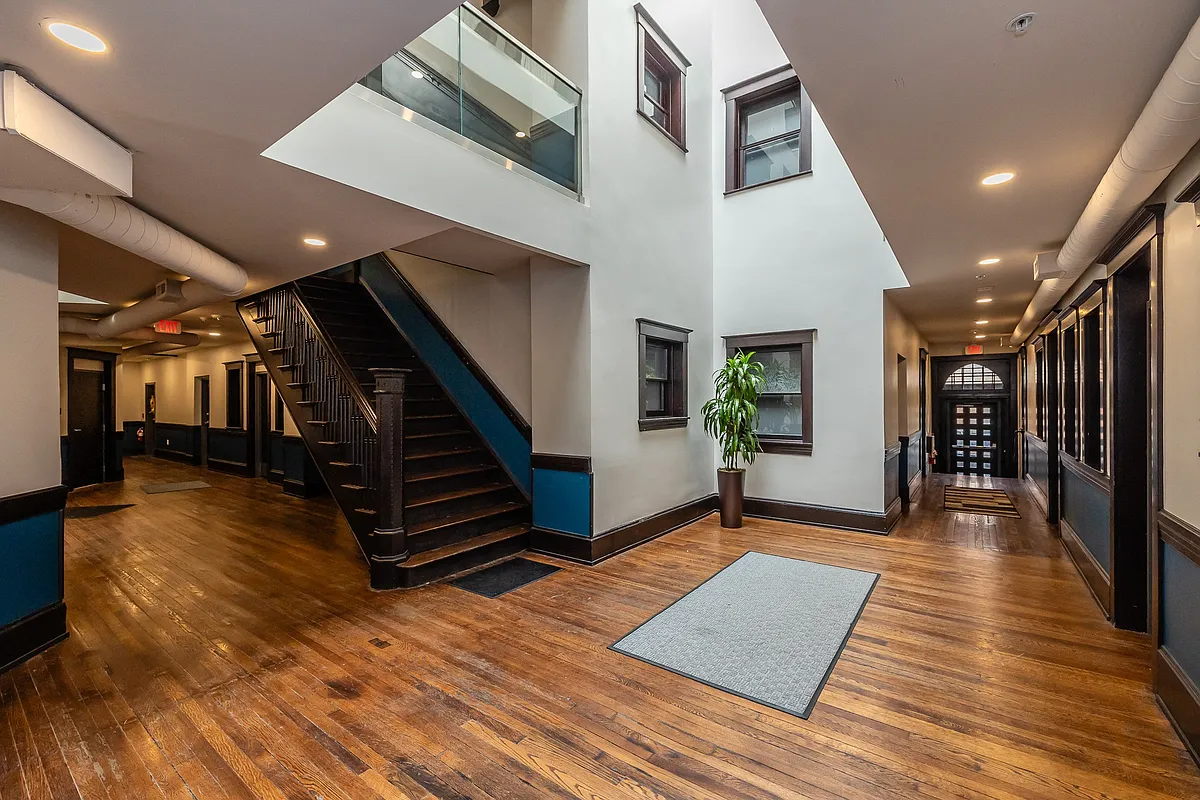 Building Photo - Heyse Apartments