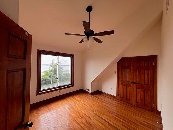 5th image of 303 E Holly Oak Rd APT C