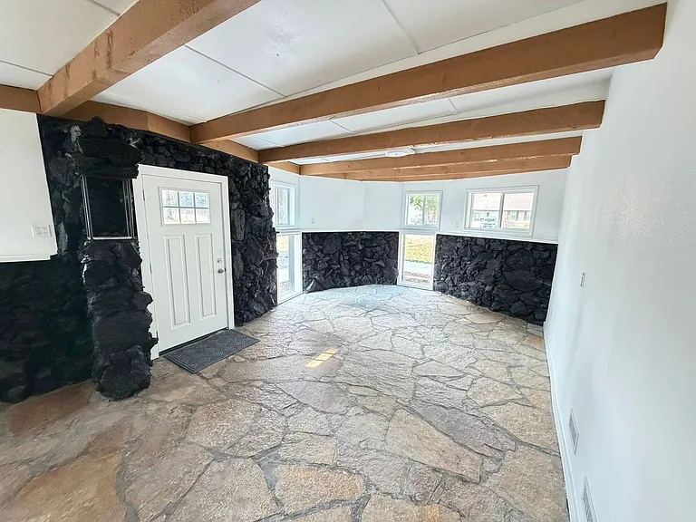 28411 Liberty Rd — Photo 50