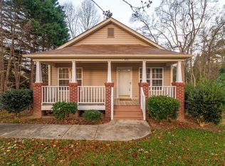 431 Alexander St, Matthews, NC 28105