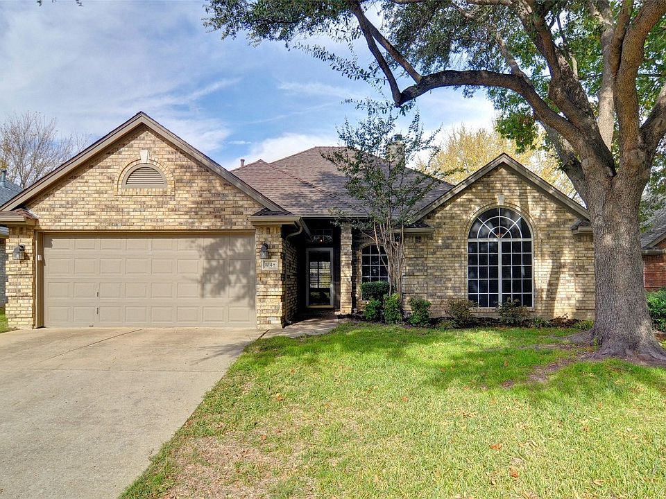 1st image of 1048 Westgrove Dr