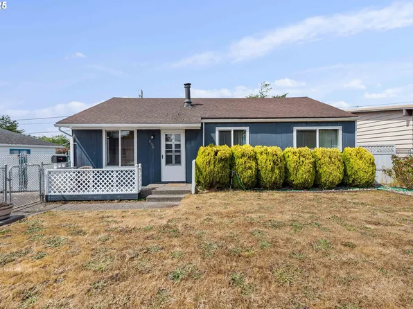 856 Pacific Ave, Coos Bay, OR 97420