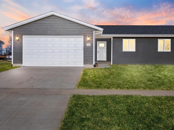 110 W Washington St, Norway, IA 52318