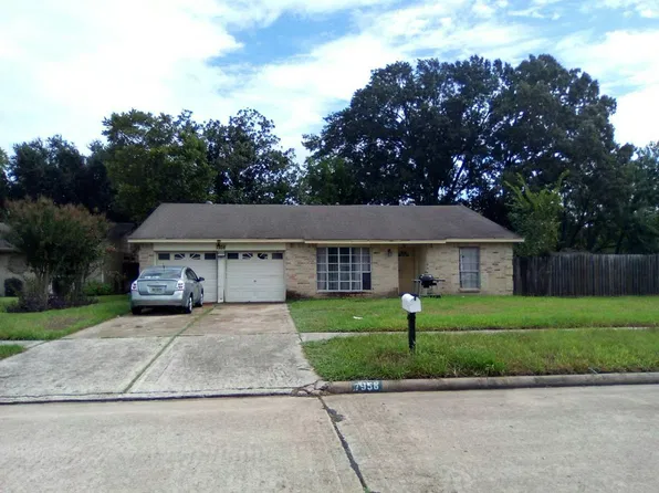 7938 Bunker Wood Ln, Houston, TX 77086