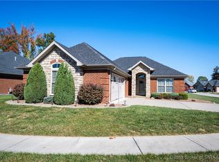 1748 Bay Hill Pl, Henryville, IN 47126