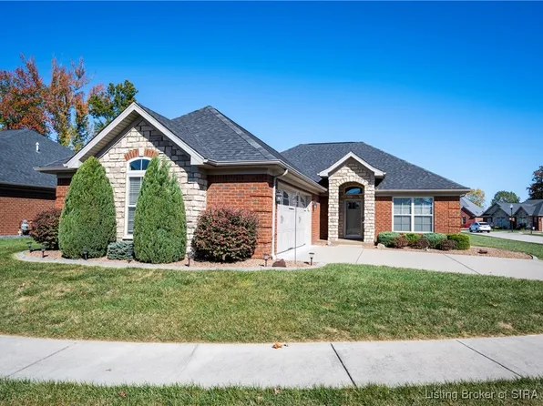 1748 Bay Hill Place, Henryville, IN 47126