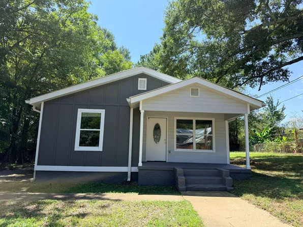 807 McLemore St, La Fayette, GA 30728