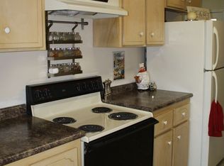 1453 Blackhawk Holw, Hinesville, GA 31313