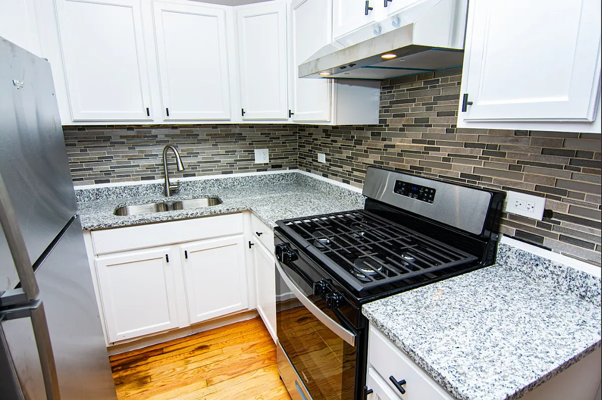 Building Photo - The Shore Residences 7350 S. Phillips Ave, Chicago, IL