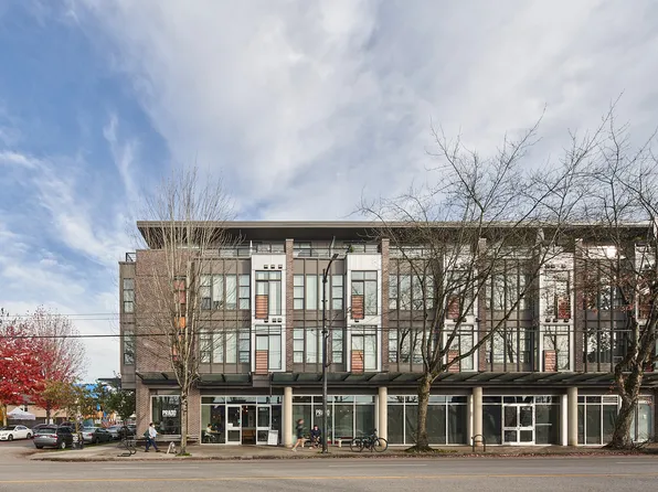 708 E 26th Ave #210, Vancouver, BC V5V 2H8