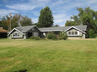 500 Harris Ln, Lebanon, MO 65536