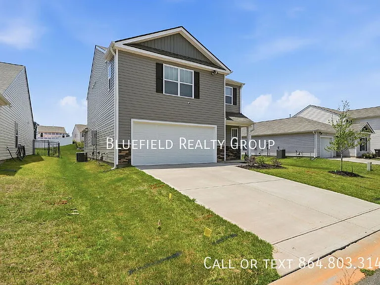 1313 Duffers Ln — Photo 3