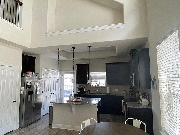 3240 E Whitestone Blvd #81 — Photo 3