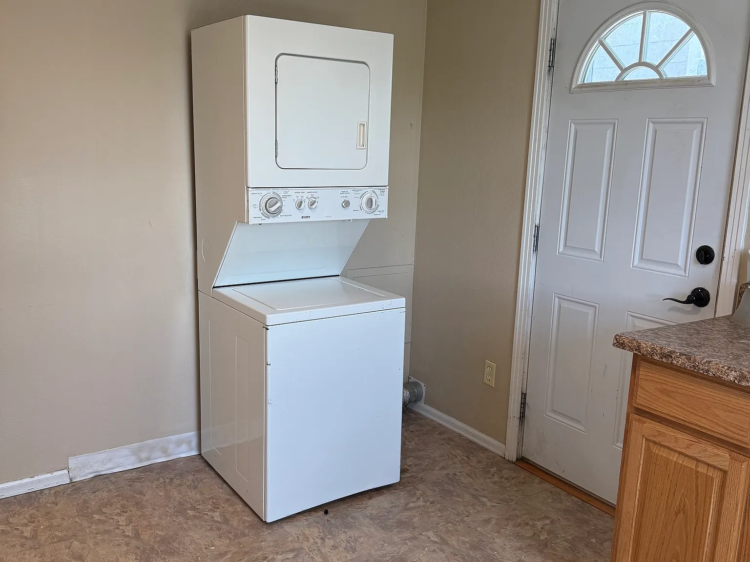 2 bed, $1,500 — Photo 3