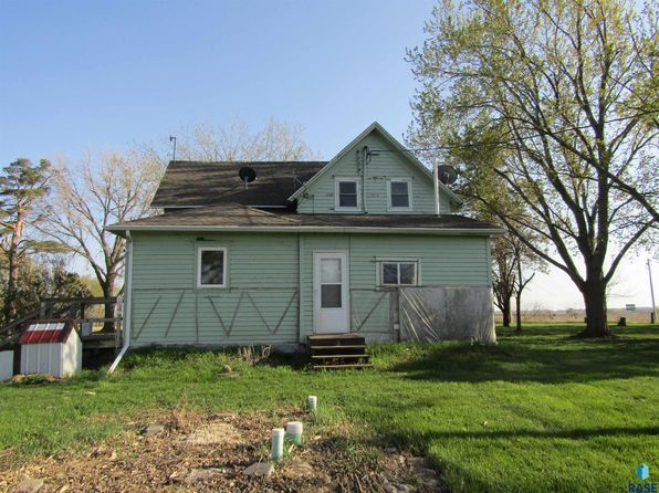 45904 258th St, Humboldt, SD 57035