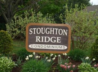 20 Daniel Dr, East Windsor, CT 06088