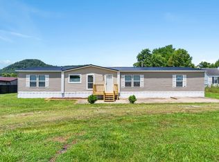 5830 Campton Rd, Stanton, KY 40380