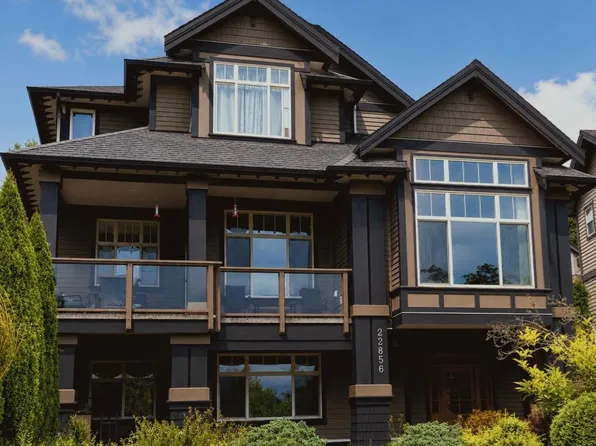 22856 137th Ave, Maple Ridge, BC V4R 0B6