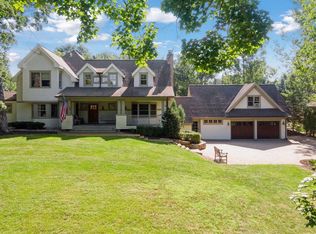 20590 Linden Rd, Excelsior, MN 55331