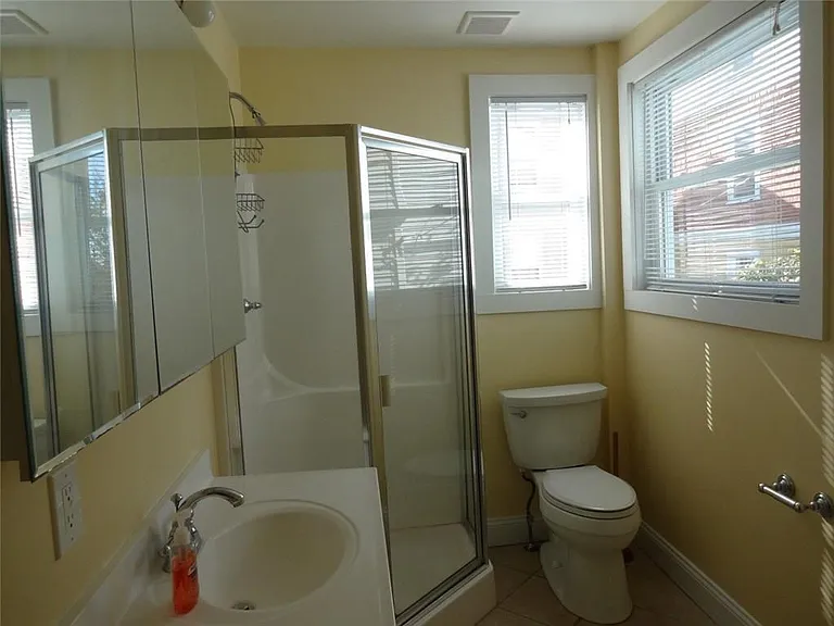 9 Ann St #1 — Photo 11