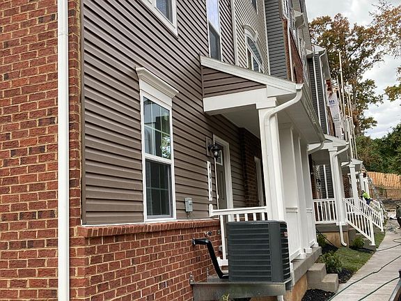 front door, end unit