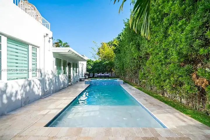 320 Polk St — Photo 43