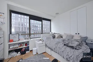 Rented by Bond New York