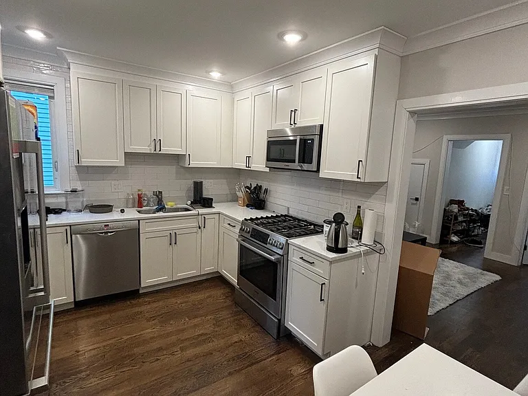 13 Pomeroy St #13 — Photo 2